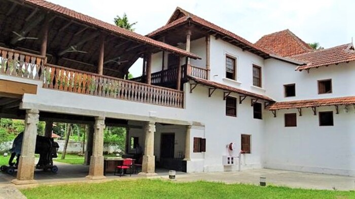 palaces in thrissur, appan thampuran smarakam