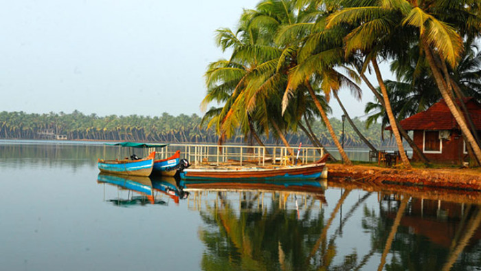 backwaters in Kasaragod, places to visit in kerala