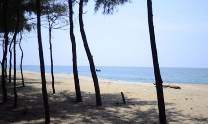 beaches in ernakulam, places to visit in kerala, kuzhupilly beach