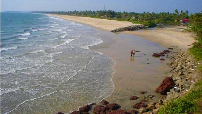 beaches in kannur, places to visit in kerala, payyabalam beach, tourist places in kannur