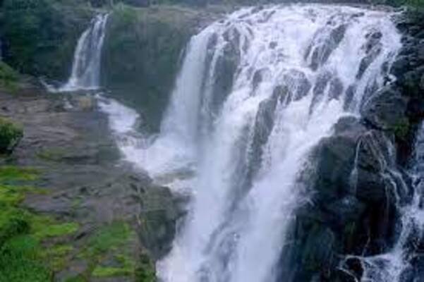 waterfalls in idukki, places to visit in kerala, thoovanam waterfalls