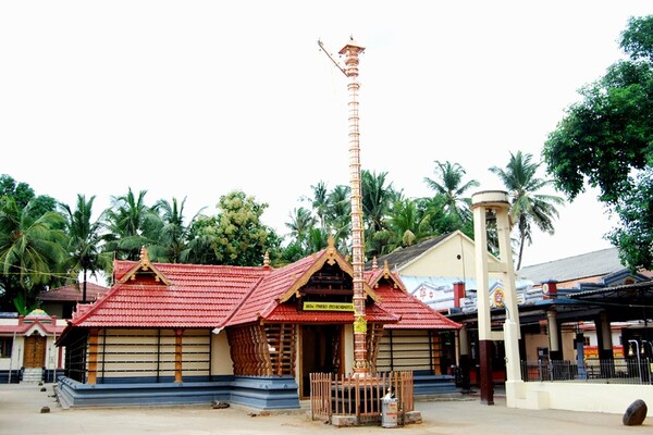 temples in palakkad, vadakkanthara temple