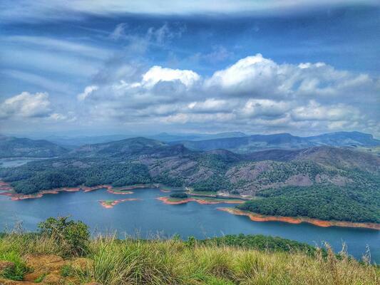 idukki hill station, calvary mount, places to visit in kerala