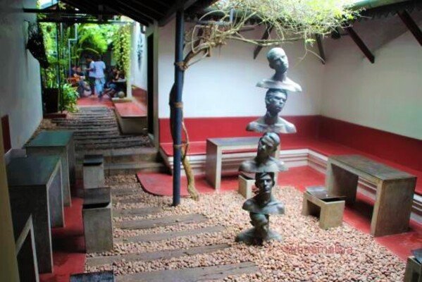 museum in kochi, places to visit in kerala, kashi art gallery kochi