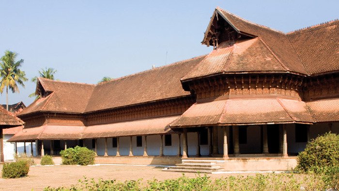 tourist places in trivandrum, kuthiramalika palace