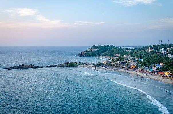 beaches in trivandrum, vizhinjam beach,places to visit in kerala