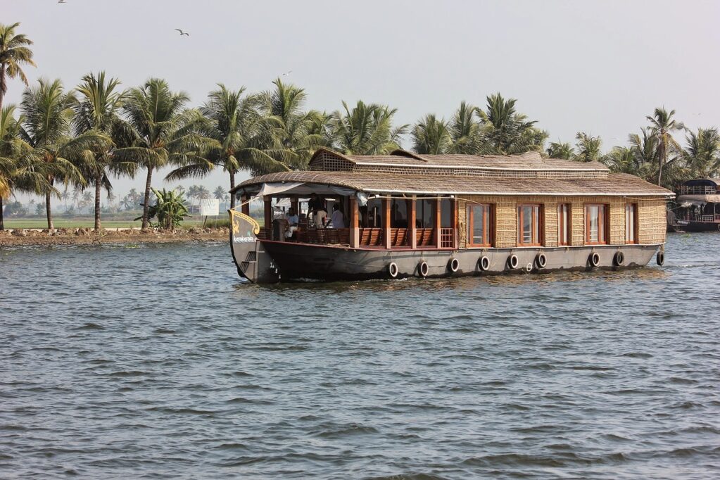 best places in kerala, places to visit in kerala